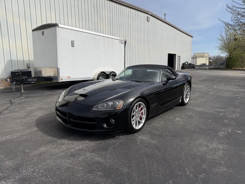 2005 Dodge Viper SRT-10
