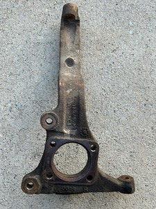 Camaro/Firebird Steering Knuckle Spindle Passenger Side RH OEM GM 98-02