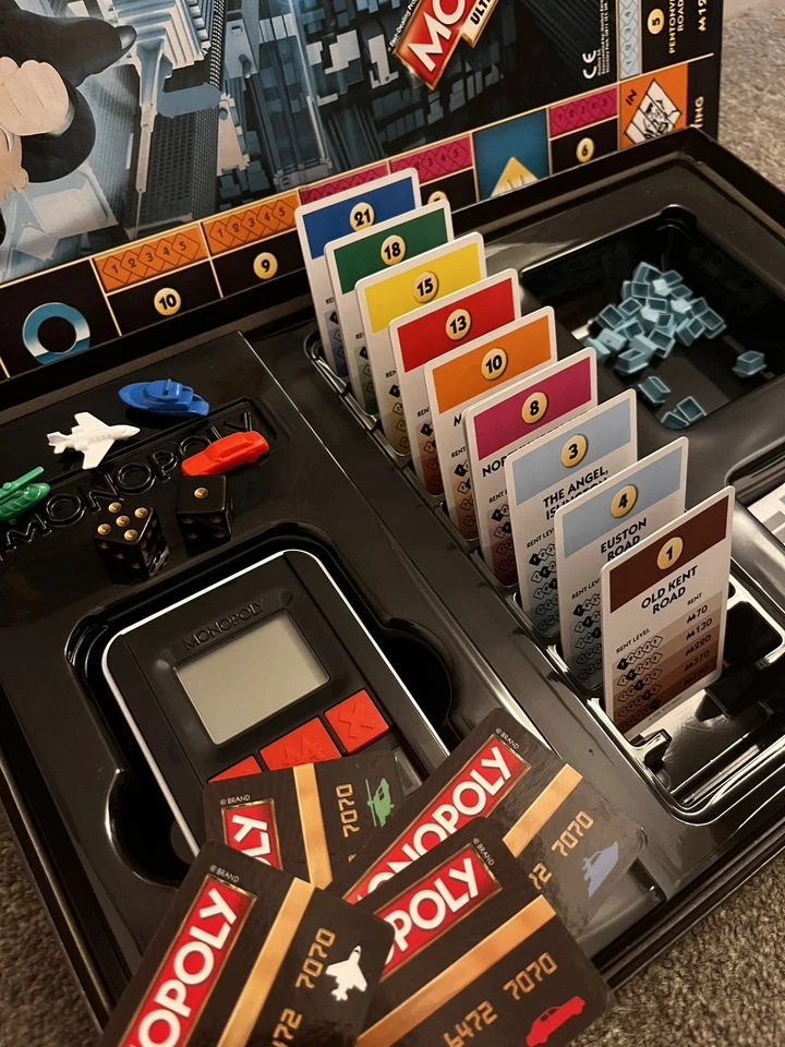 Hasbro Monopoly Ultimate Banking Electronic Family Board Game 2015 Complete VGC - Image 2 of 4