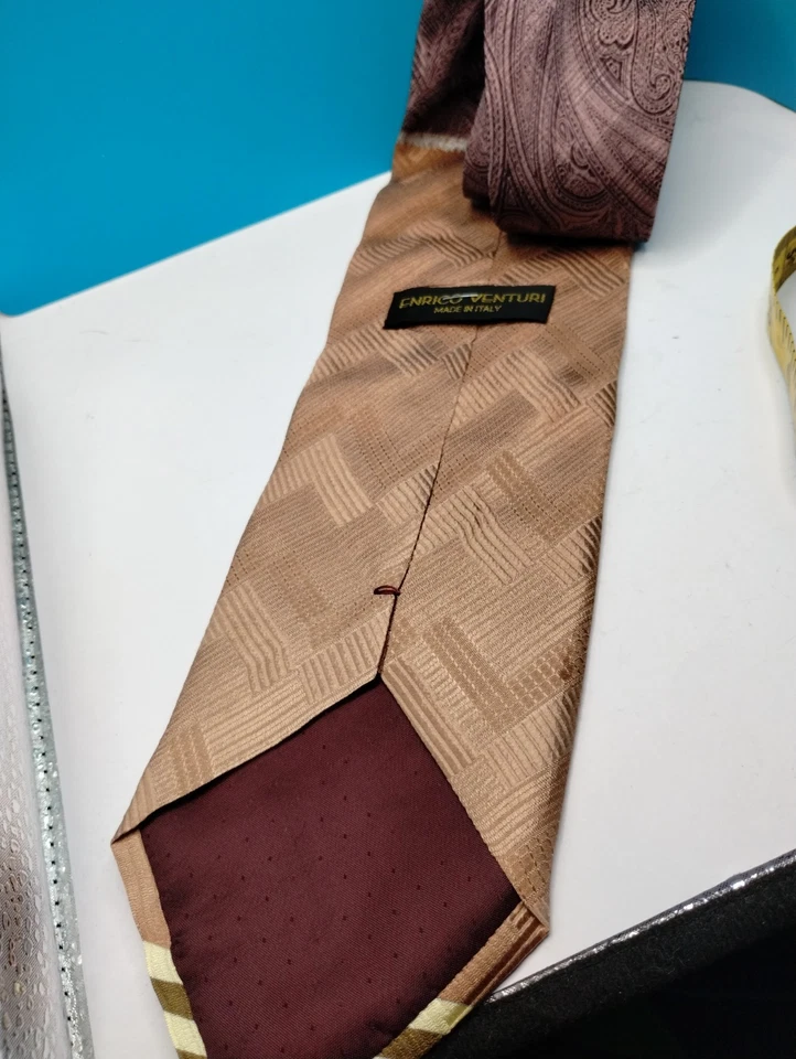 Preciosa Corbata Enrico Venturi Hombre 100% Seda CORBATA Art Deco MCM Púrpura Marrón Foto 4 de 4