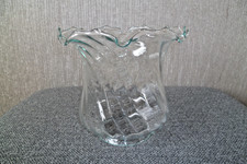 Vintage w kształcie dzwonka szklana lampa abażur bladoniebieski marszczone szkło 20 cm