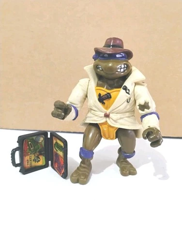 Vintage - 1990 - Undercover Donatello - TMNT Teenage Mutant Ninja Turtles Figure