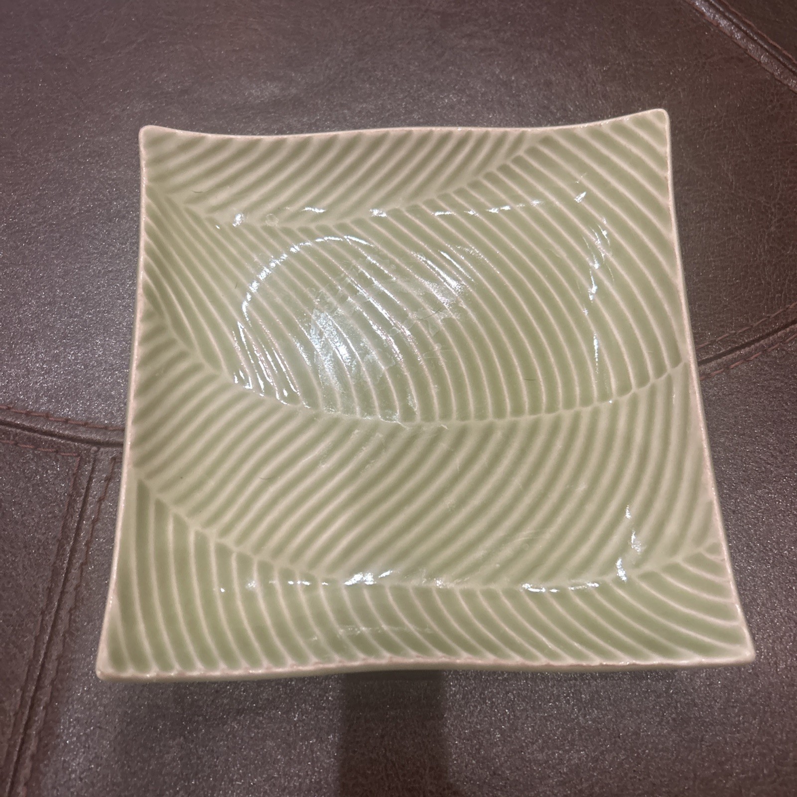 Green Palm Pattern Decorative Plate