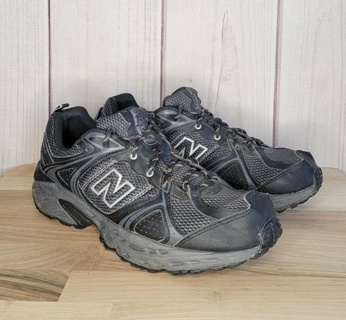 Size 9.5 4E Wide Men's New Balance 481 
