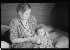 8" x 10" Photo Mr. and Mrs. Louis Lynch, tract no. 189, Johnston County, North C