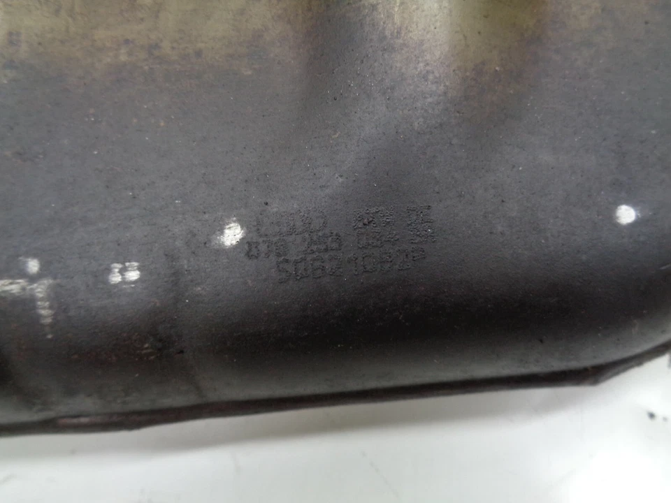 Audi A6 Quattro 2001-2005 colector de escape pasajero derecho 6 cilindros OEM AK2108188 Foto 3 de 4