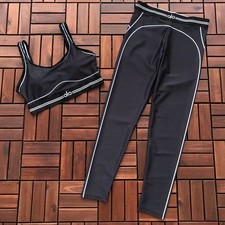 Alo Yoga Airbrush Heart Throb Bra  Leggings set SIZE MEDIUM