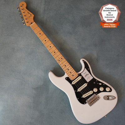 Fender Made in Japan Junior Collection Stratocaster Maple Arctic White
