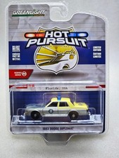 Green Light 1:64 1983 Dodge Diplomat - Florida Highway Patrol State Police