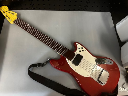 Rockband 3 Fender Mustang Pro Wireless Gitarre für Xbox 360 - voll funktionsfähig