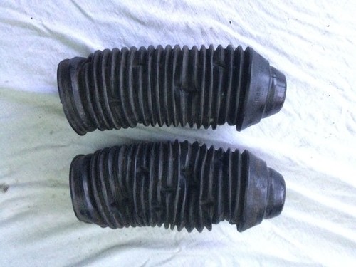 VW Golf Passat Staubschutz Stoßdämpfer 357413175A Staubmanschette Schutzkappe Fa