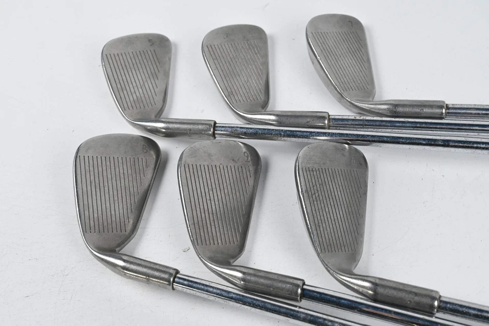 Ping Eye 2 Irons / 5-PW / Blue Dot / Stiff Flex Ping Karsten ZZ Lite Shaft - Image 3 of 4