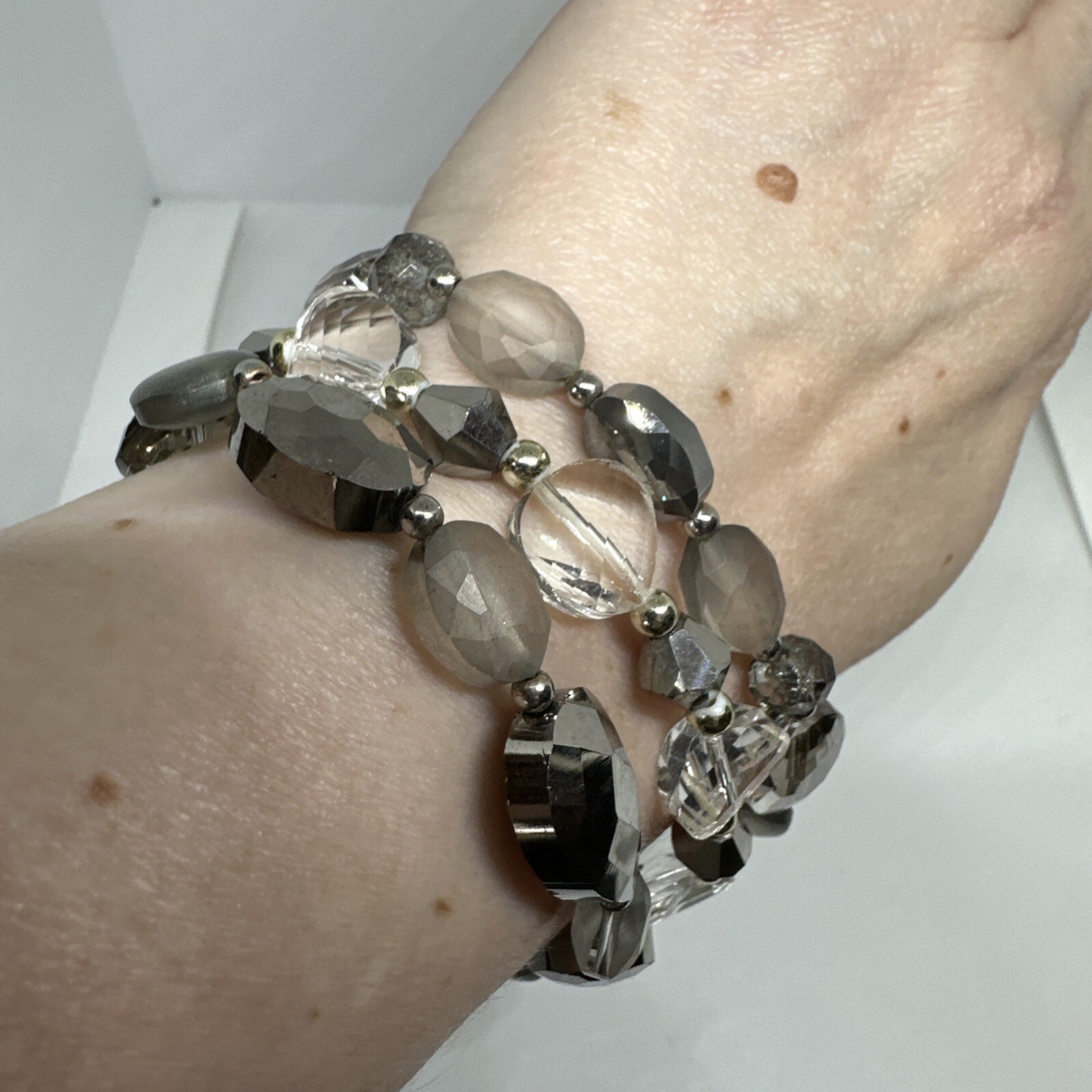 Set 3 Stack Stretch Bracelets Crystals Hematite S… - image 4