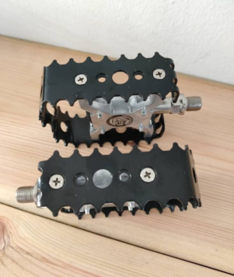 NOS Vtg MONGOOSE 1/2