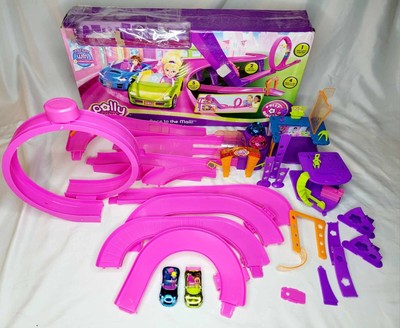 Pista De Corrida Da Polly Pocket + 2 carrinhos e mini Pollys