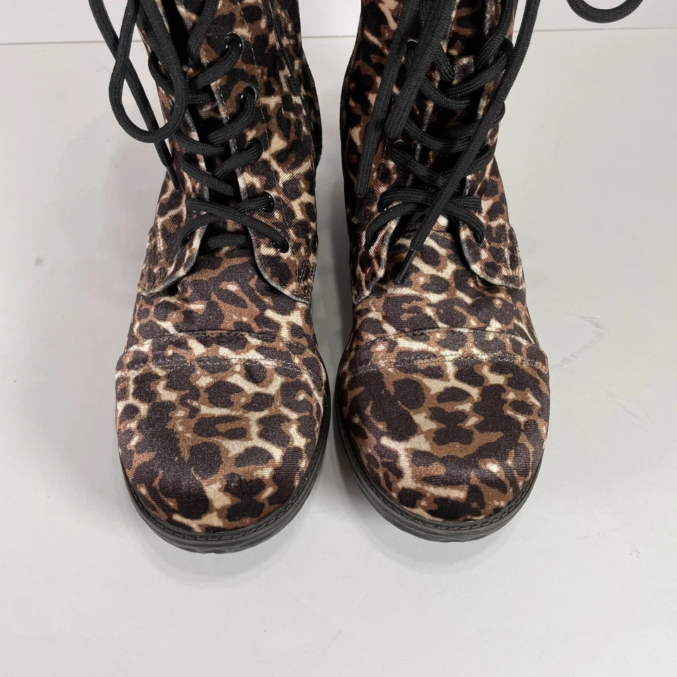 Bota de Combate Subterránea Muy Volátil Para Mujer US 8 Estampado Leopardo Terciopelo Flocado Foto 4 de 4