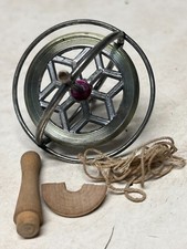 Vintage Gyroscope Metal Spinning Top Classic Red Center with instructions