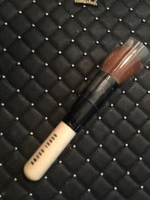Bobbi Brown Full Coverage Face Foundation Powder Brush New! Sealed! +Gift! $42!!
