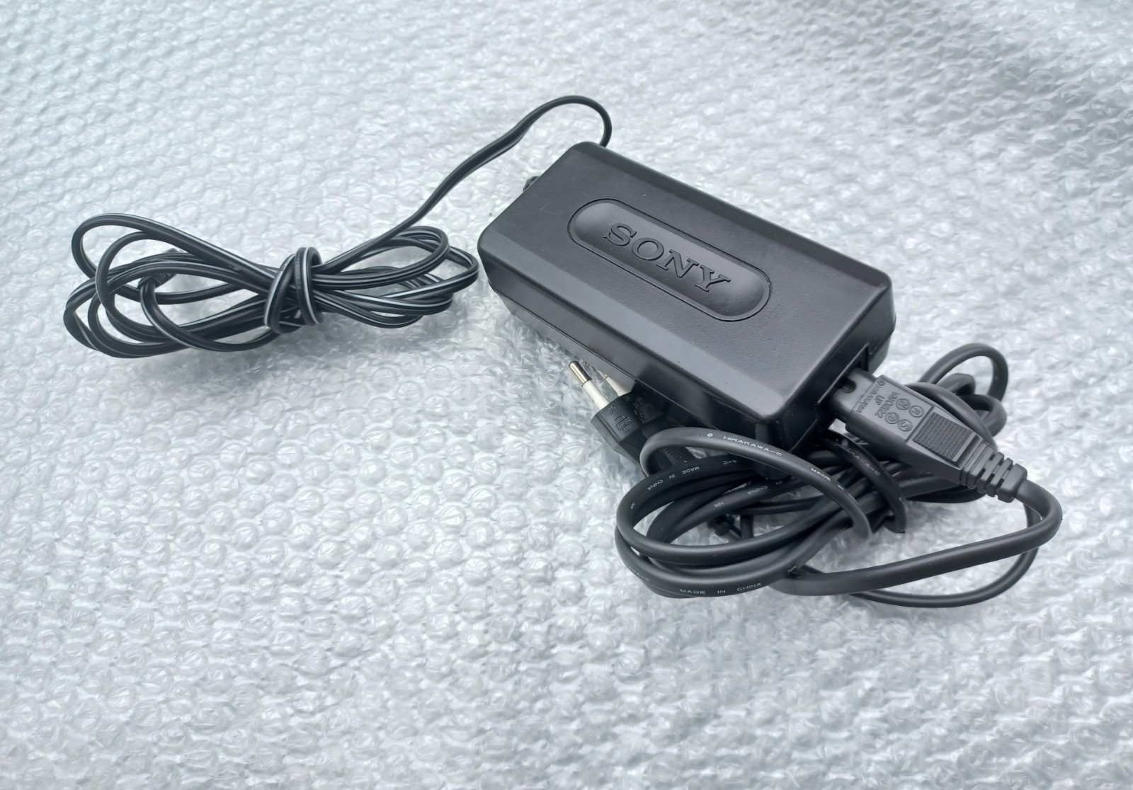 Alimentatore Sony AC-L10B per fotocamere - handycam