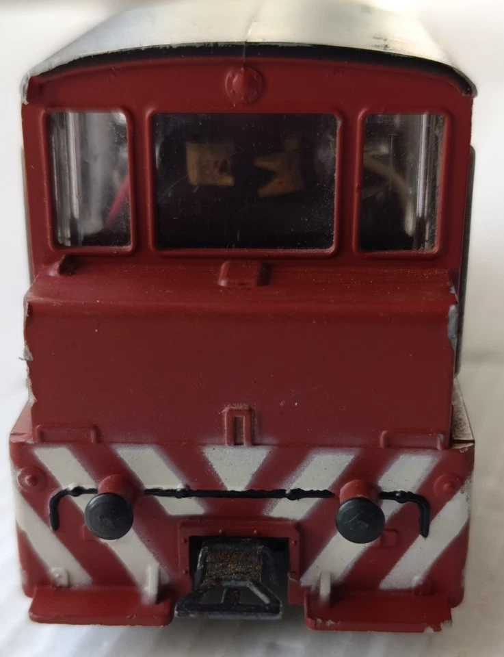 LOCO DB MASSICCIA DA MANOVRA IN H0 - Immagine 4 di 4