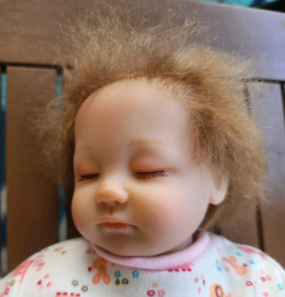 Muñeca durmiente Kaydora Reborn 15" Foto 2 de 4