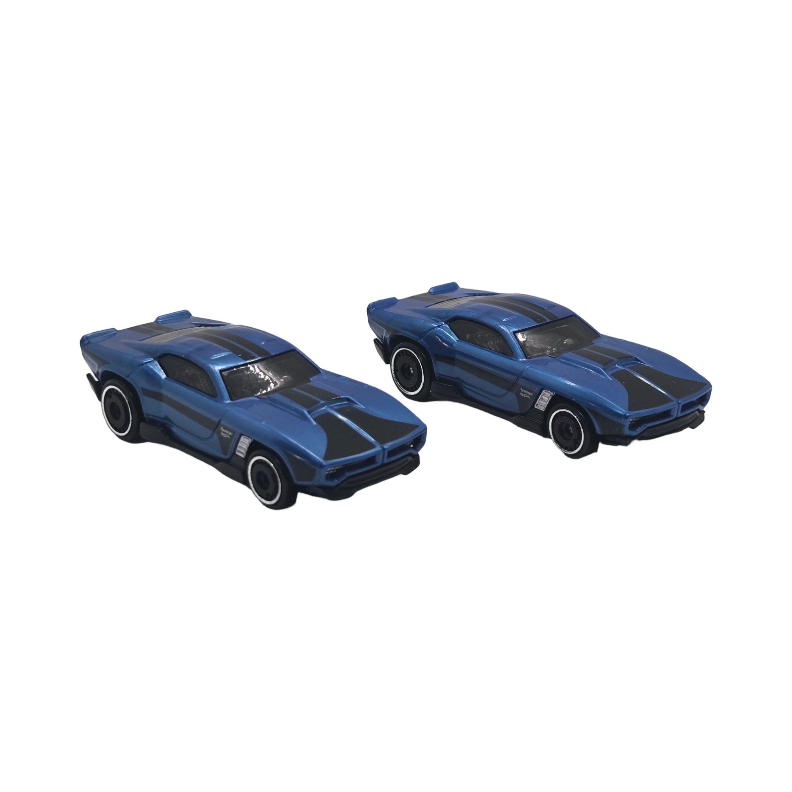 2024 Hot Wheels Ravenger S/T #207 Blue - Set of 2 Loose