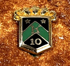 Vintage 10K Gold & Enamel SS Kresge (Early K Mart) 10 Year Service Lapel Pin