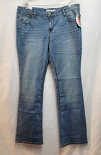 NWT 42 Vintage BONGO Y2K Bootcut 5 Pocket Jeans - Junior Size 15 x 33.5" Long