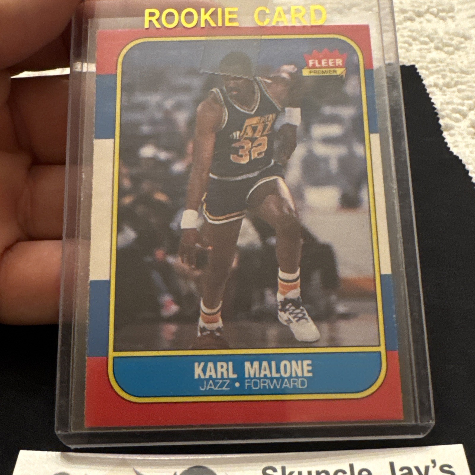 Karl Malone 1986 Fleer #68 Base Price Guide - Sports Card Investor