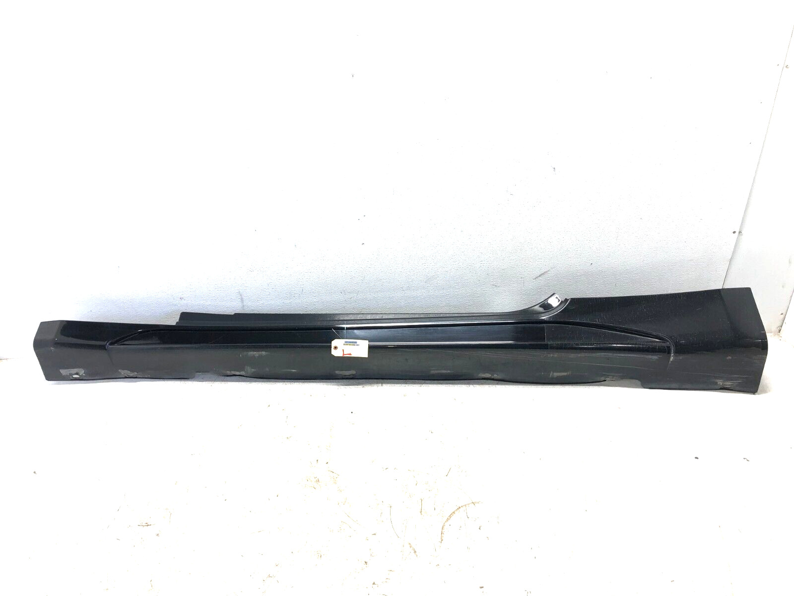 2008-2018 MASERATI GRANTURISMO S M145 LEFT DRIVER SIDE SKIRT ROCKER PANEL OEM