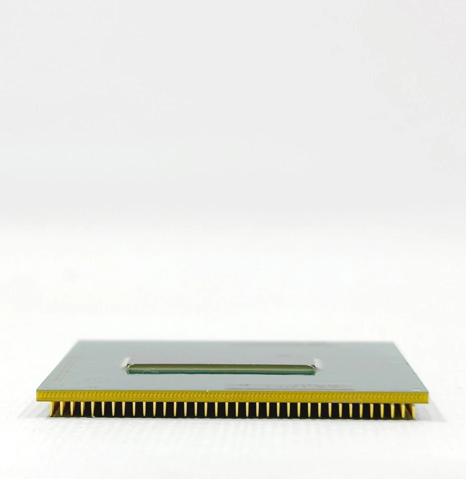 Intel Core i7 3612QM SR0MQ 2.2-3.2GHz 6M 35W 22nm Socket G2 Notebook Processor - Image 4 of 4