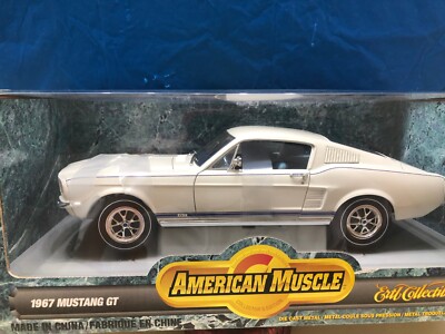 1967 MUSTANG GT WIMBLEDON WHITE ERTL 1/18 AMERICAN MUSCLE LIMITED
