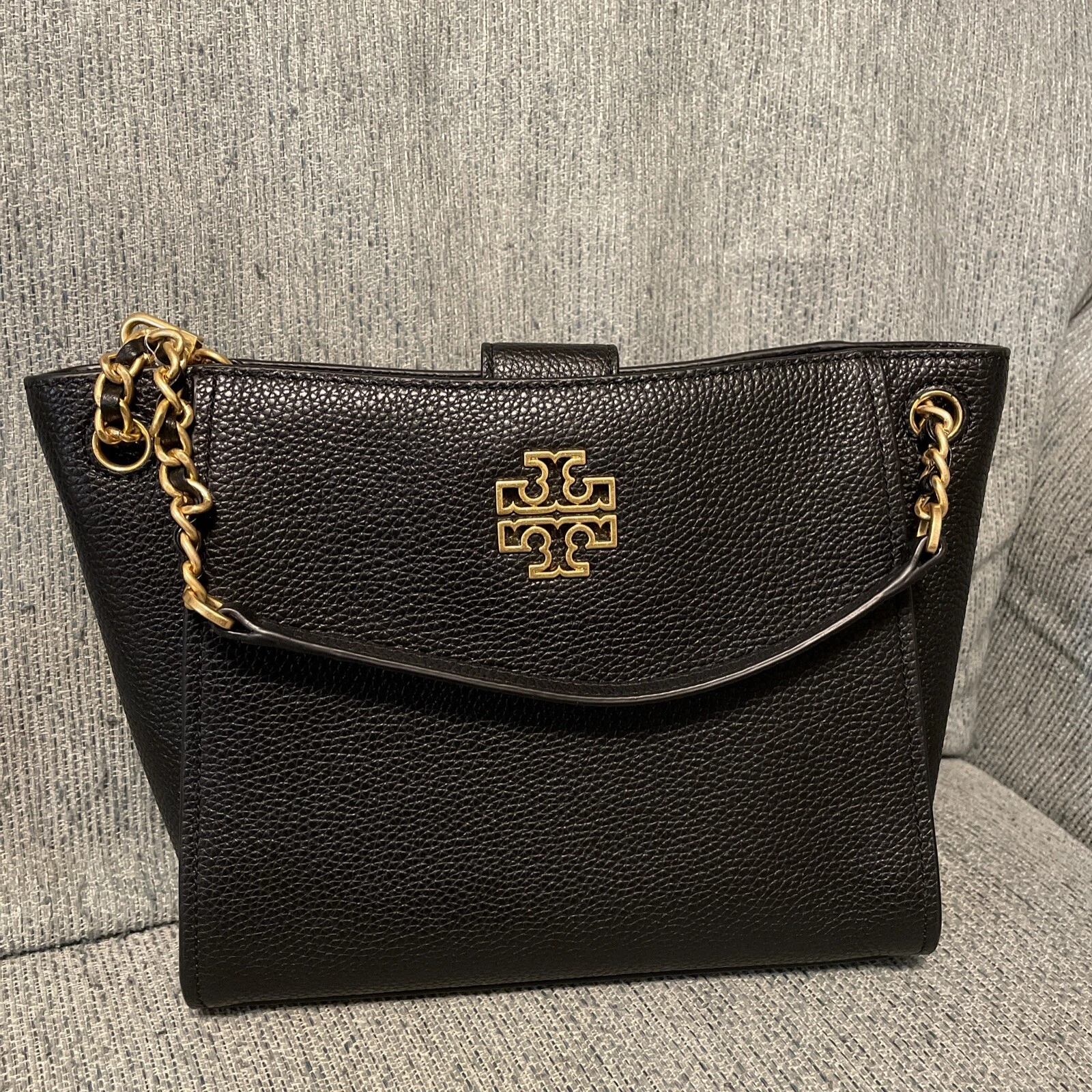 Borsa a tracolla Tory Burch Britten nuova con etichette in pelle ciottolata nera 82303 $458