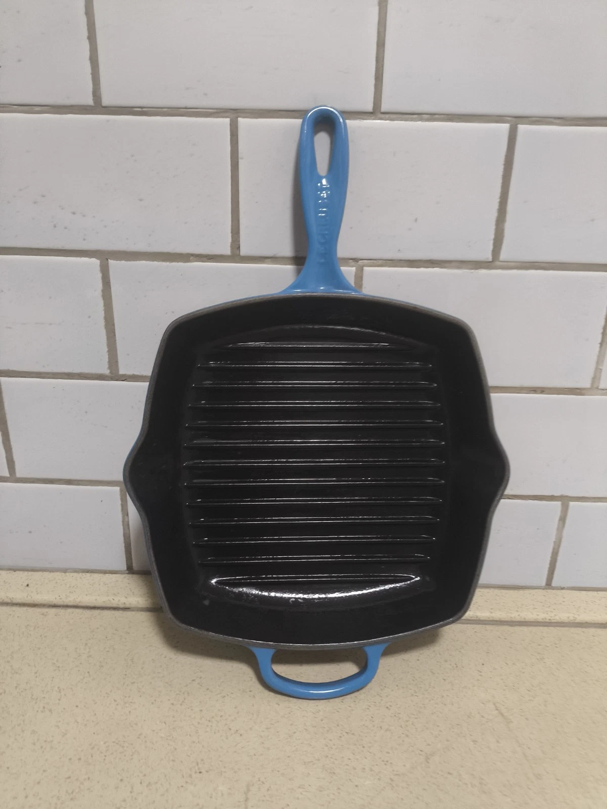 Le Creuset Signature Cast Iron Square Skillet Grill Pan 26cm - Marseille Blue