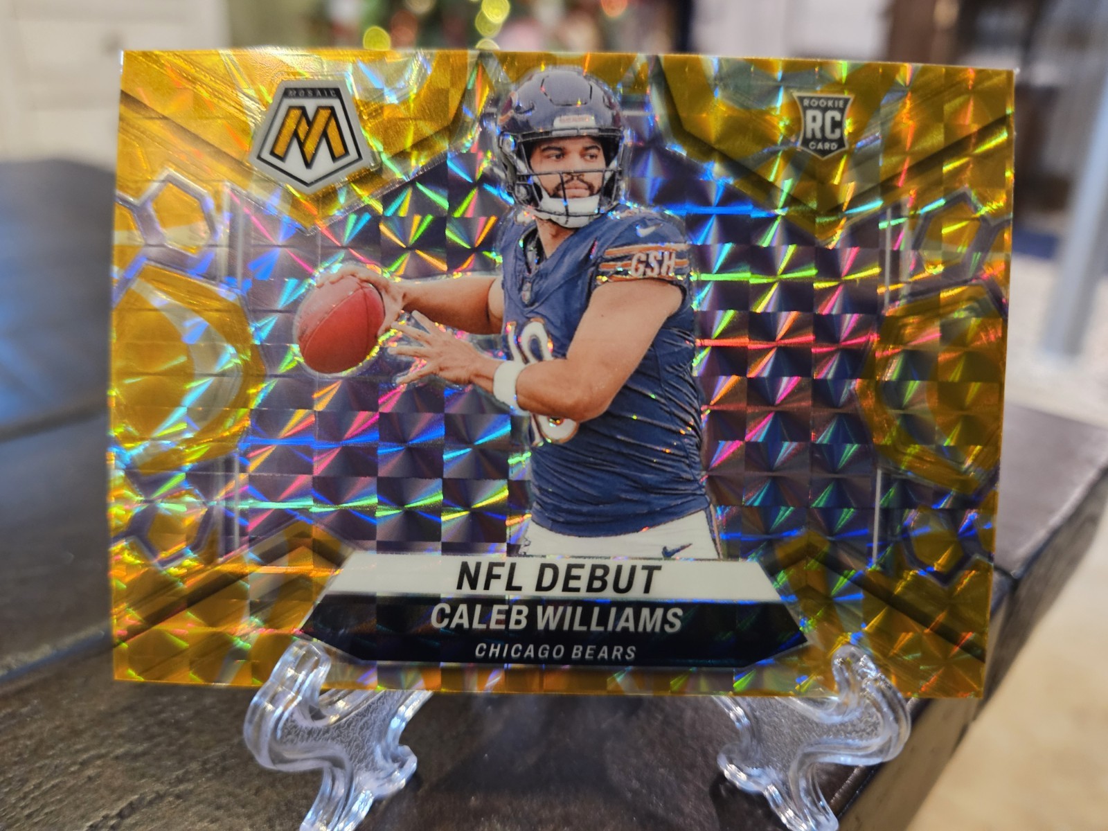2024 Panini Mosaic - NFL Debut Caleb Williams #289 Reactive Yellow Mosaic Prizm