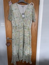 Oliver Bonas Women's Floral, Bunnies Whimsical Theme Print Dress Size 16 Bnwt￼