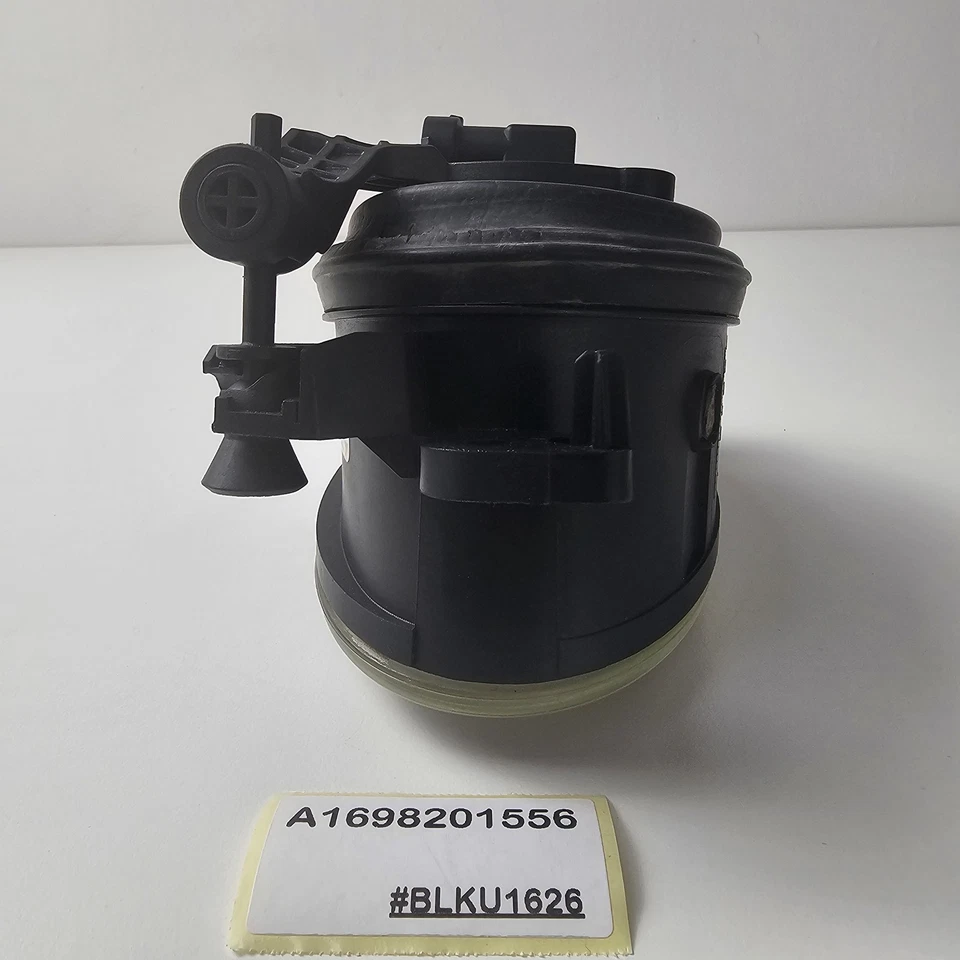 1994-2024 Mercedes-Benz E550 Front Fog Light A1698201556 - Image 4 of 4