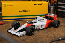 AUTOart McLaren Honda MP4/6 Ayrton Senna #1 1991 1:18 F1 Diecast 89140