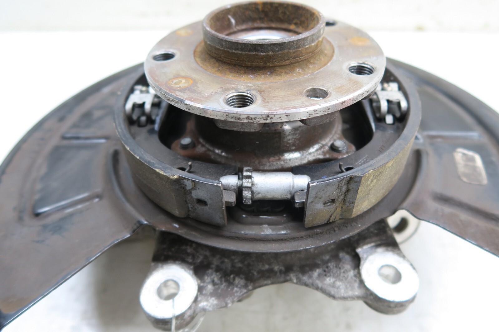 2014-2019 Maserati Ghibli OEM Right Rear Wheel Spindle Knuckle Hub Bearing