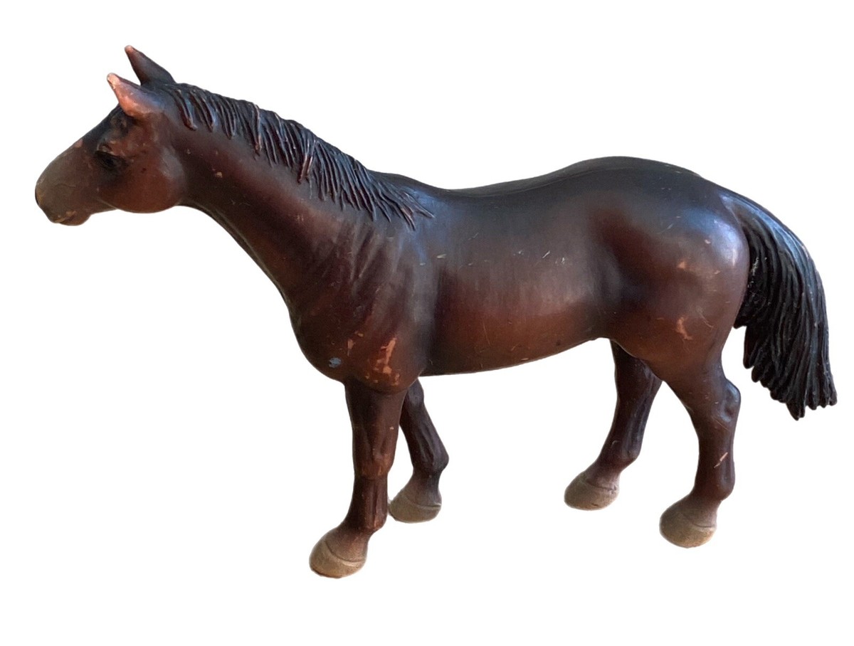 Schleich Horse Thoroughbred Stallion Figure 13273 Full Blood