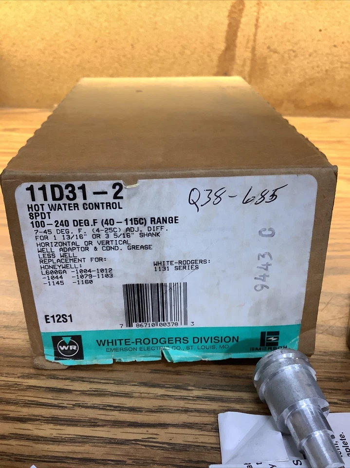 Control de agua caliente de inmersión de pozo White Rodgers 11D31-2 Foto 2 de 4