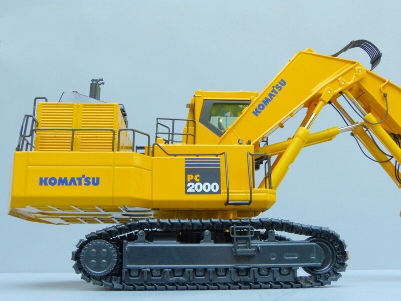 KOMATSU PC2000 ミニチュア 重機 1/50 NZG 7621 - Komatsu PC 2000 Hydraulic Backhoe Mining
