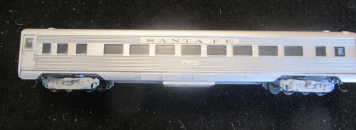 HO Scale Santa Fe Streamline Coach Passenger Car #3150 by Athearn (RL4))