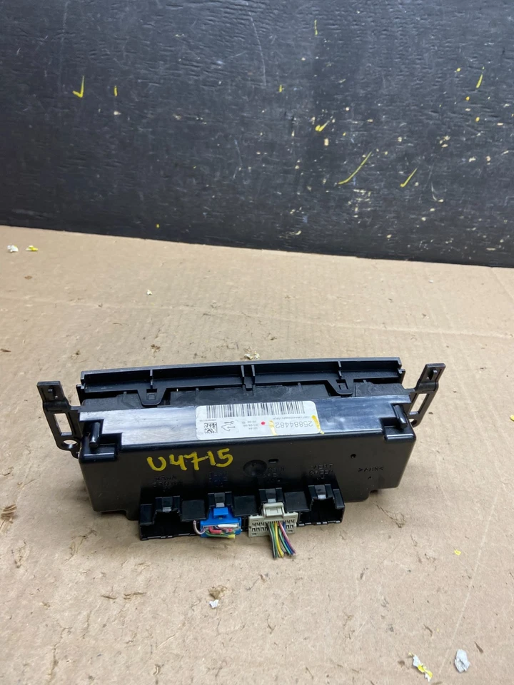 Chevrolet Impala 2006 2007 2008 control de clima central aire acondicionado calefacción fabricante original U4715 DG Foto 4 de 4