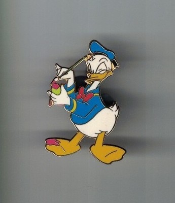 Disney 2002 Donald Duck Painting Easter Egg Trading Pin Le 2500