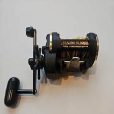 Daiwa Sealine SL30SH Fishing Reel with Multiplier and Line for Sea and Beach