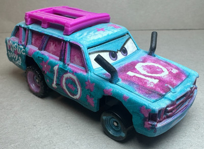 Mattel Disney Pixar Cars 3 Blindspot Demolition Derby Thunder Hollow Diecast