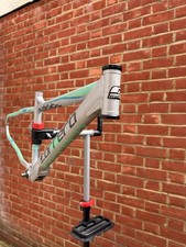 CARRERA Vengeance E Spec Frame 16 inch pre 2019 with BB