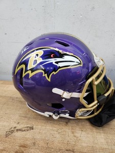 Ray Lewis Baltimore Ravens Autographed NFL Helmet w/ Beckett COA