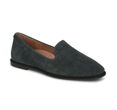 BEST DEAL VIONIC Womem's Willa 2.0 Slip on Flat, Scarab Green Nubuck (MEDIUM)